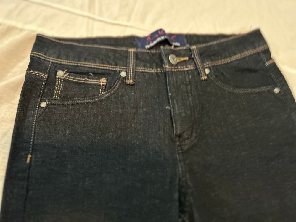 Gloria Vanderbelt the perfect fit jeans, size 6 dark blue, straight,